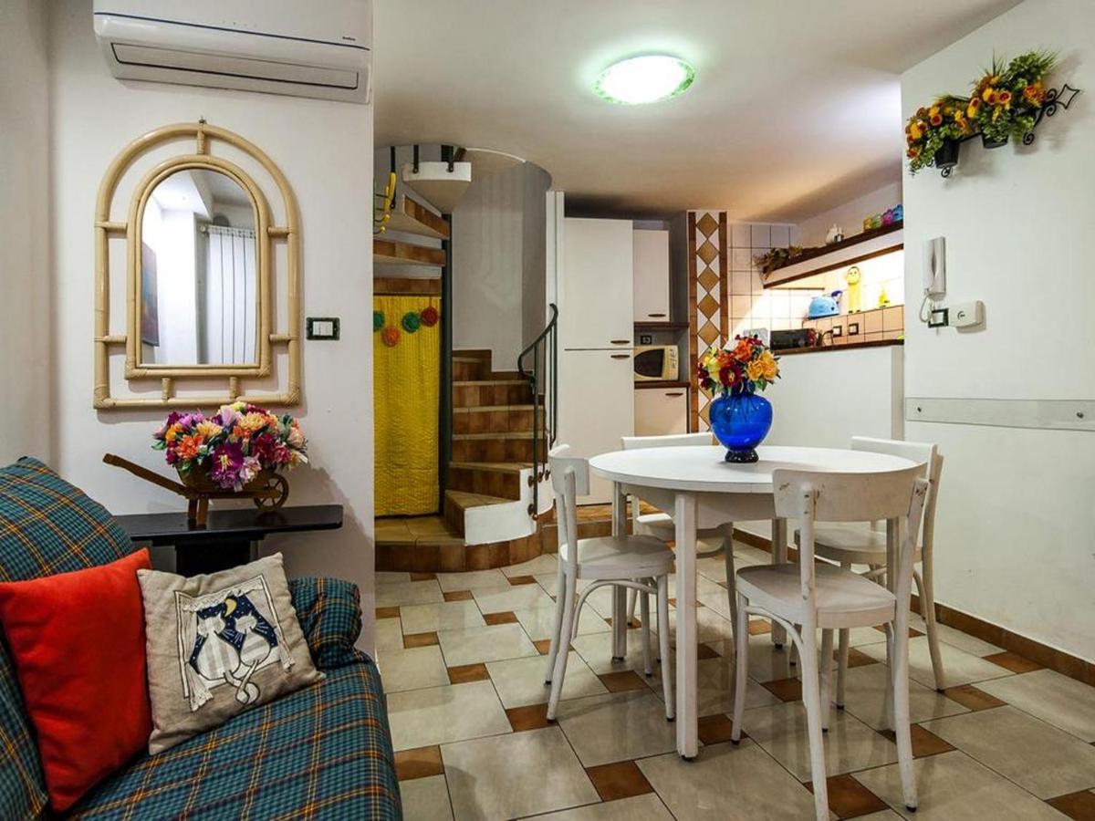 Alloggio Turistico Riggiole Gaeta Bagian luar foto